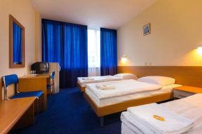 Гостиница Dom Turystyczny Indigo - Hotel Pracowniczy  Краков